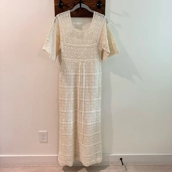 Vintage | Dresses | Vintage 6s 70s Patricia Mexican Cream Floral Crochet  Lace Maxi Dress Small | Poshmark